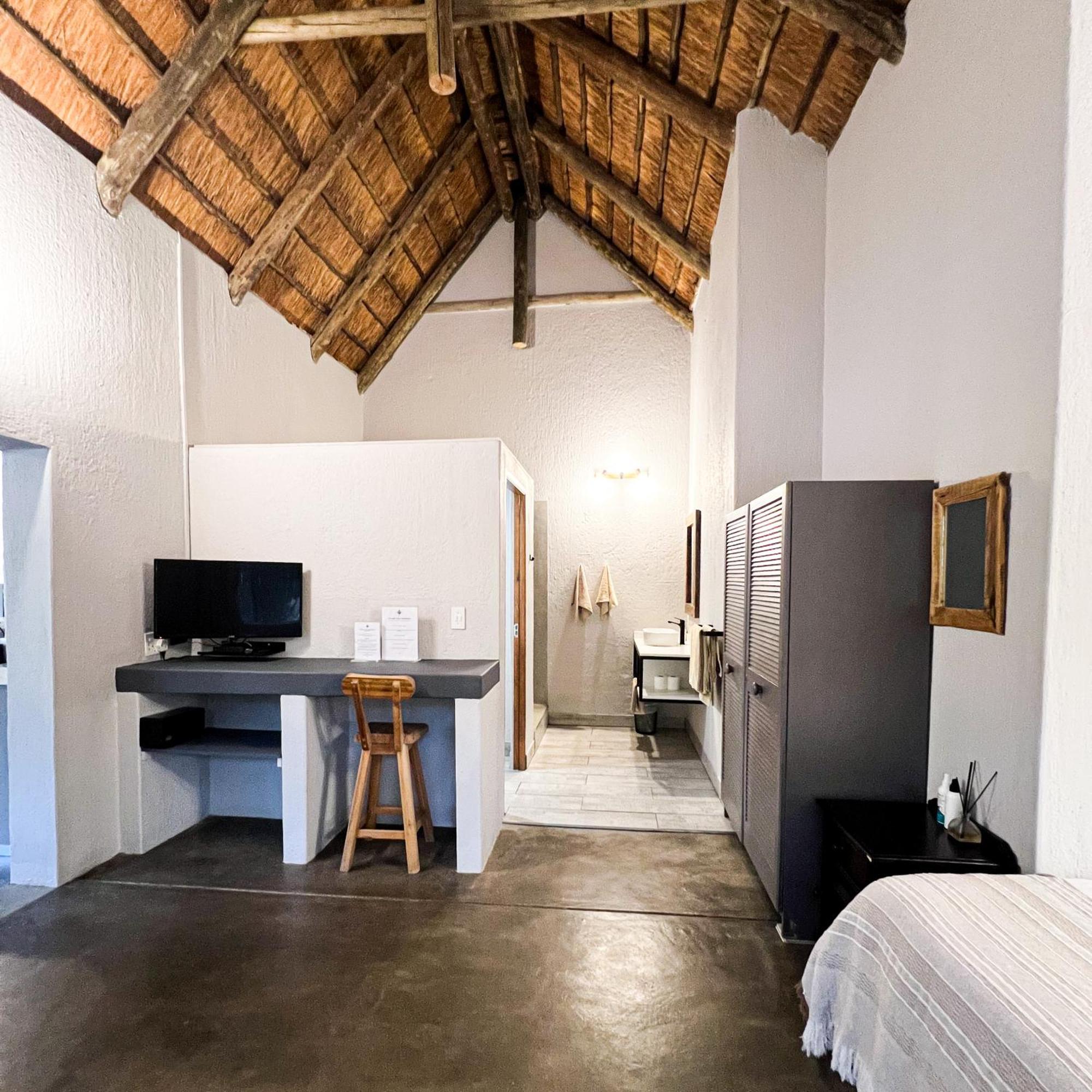 Villa 24 Degrees South Country Estate Hoedspruit Esterno foto